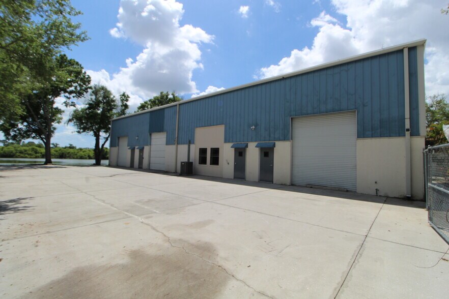 More Photos Of 2208 58th Ave E, Bradenton Warehouse For Sale