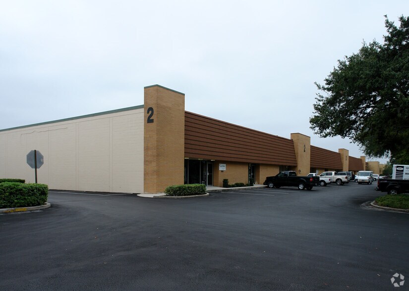 Primary Photo Of 3620-3648 Silver Star Rd, Orlando Warehouse For Lease