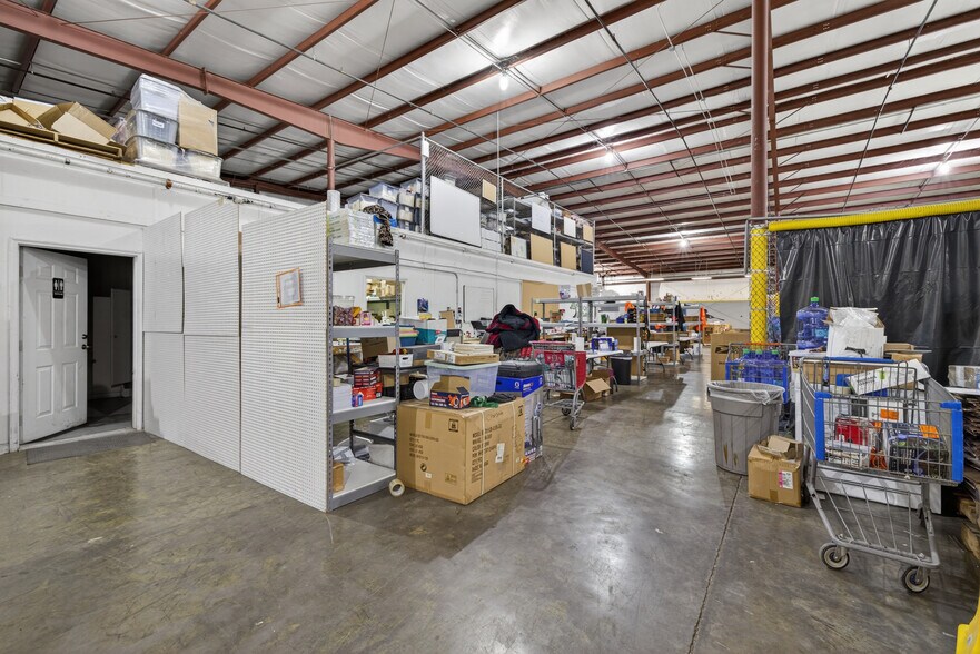 More Photos Of 1250 Warehouse Row W, Fort Payne Industrial For Sale