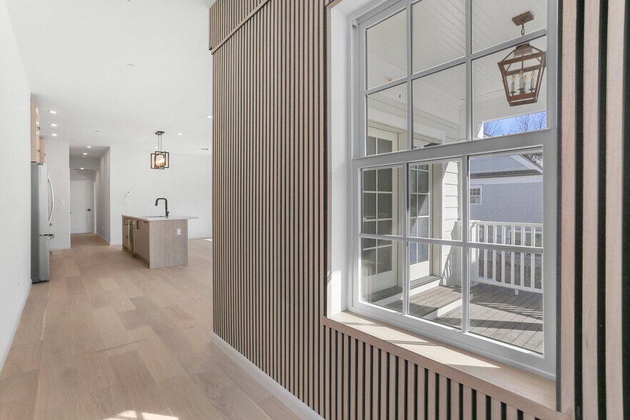 More Photos Of 63 Church St, Greenwich Apartments For Sale