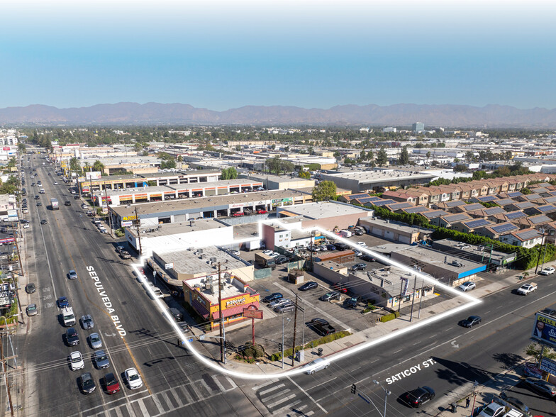 Primary Photo Of 7610 Sepulveda Blvd & 15243 Saticoy St., Van Nuys Land For Lease