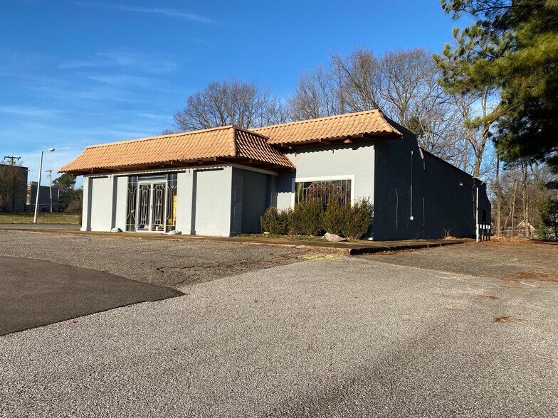Primary Photo Of 3695 Austin Peay Hwy, Memphis General Retail For Sale