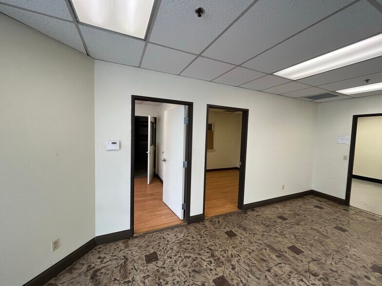 More Photos Of 911 Linda Way, Sparks Warehouse For Lease