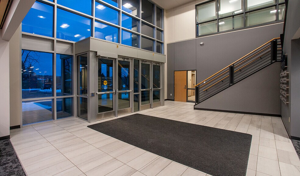 More Photos Of 4316 Rice Lake Rd, Duluth Medical For Lease