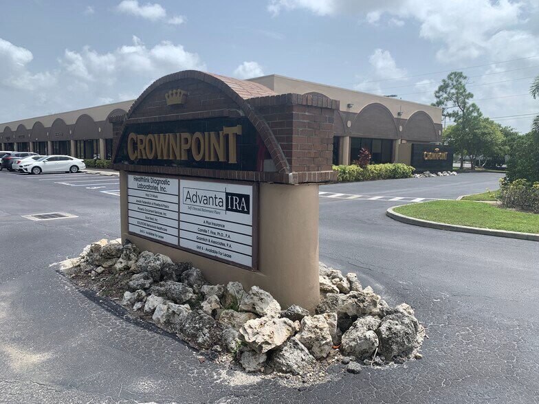 More Photos Of 13191 Starkey Rd, Largo Medical For Sale