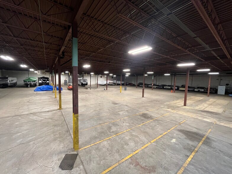 More Photos Of 650 Conklin Rd, Binghamton Distribution For Lease