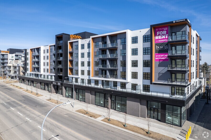 Primary Photo Of 1722 33 St SW, Calgary Apartments For Lease
