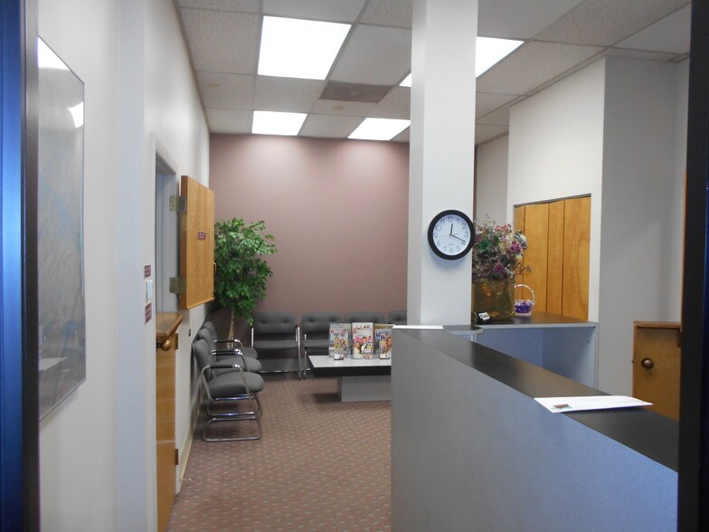 More Photos Of 334-336 Main St, West Haven Medical For Lease