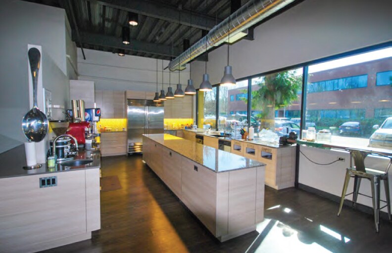 More Photos Of 1550 Valley River Dr, Eugene Office For Lease