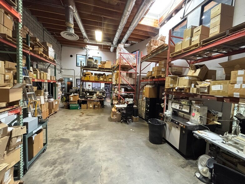 More Photos Of 15628 Cypress St, Irwindale Warehouse For Sale