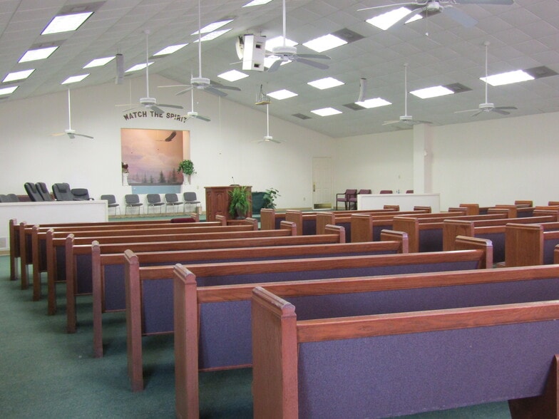 More Photos Of 1561 US Hwy 69 N, Woodville Religious Facility For Sale