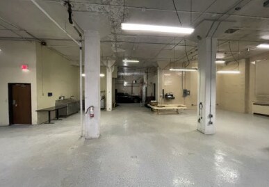 More Photos Of 1011 W Madison Ave, South Milwaukee Flex For Sale