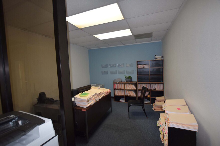 More Photos Of 2701-2835 Palmer Hwy, Texas City Unknown For Lease