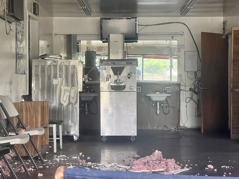 More Photos Of , Capitol Heights Unknown For Sale