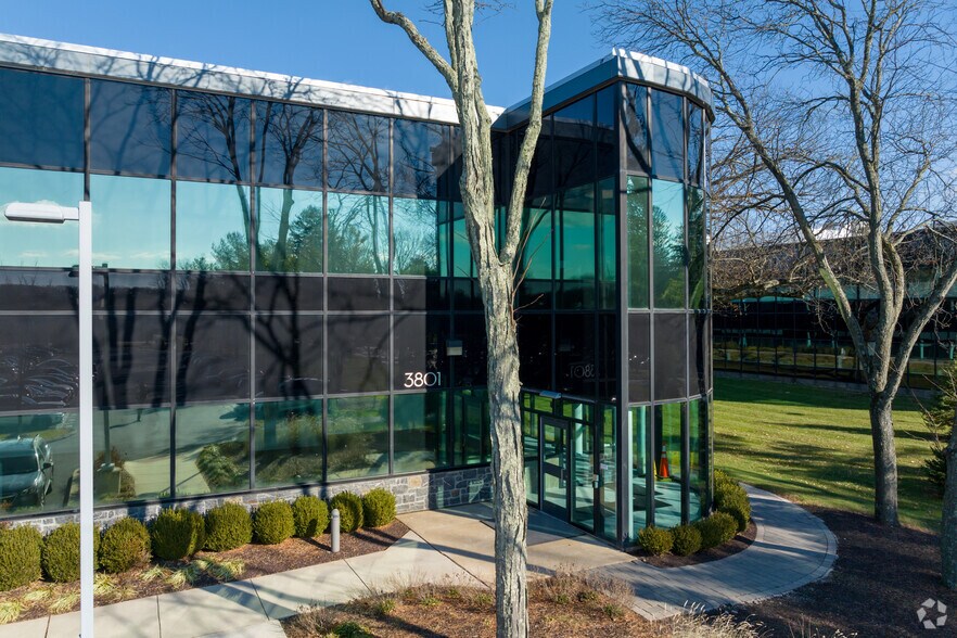 More Photos Of 3801 West Chester Pike, Newtown Square Office For Lease
