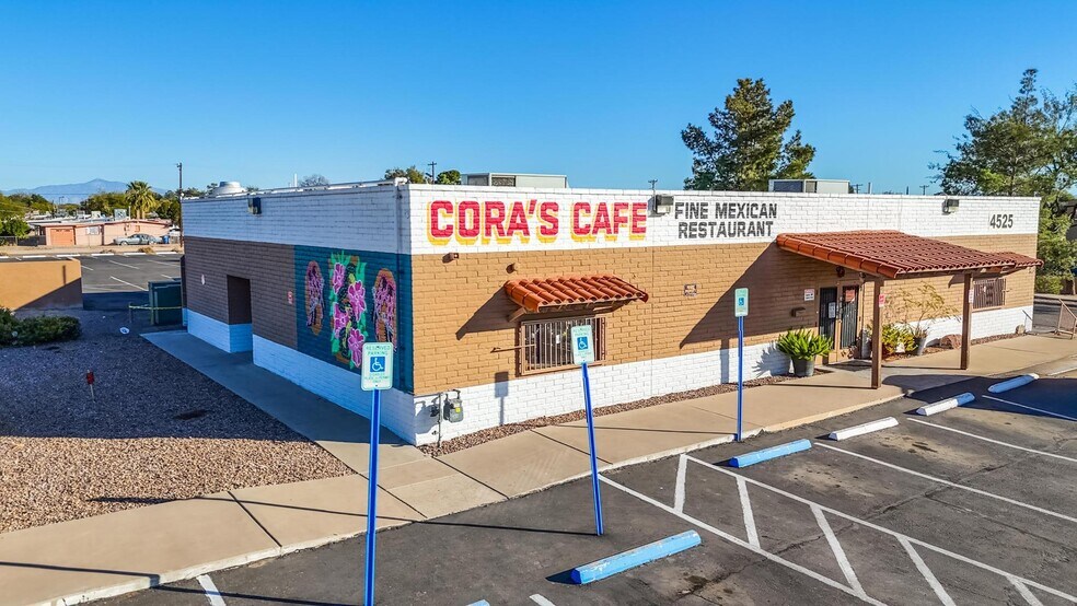 More Photos Of 4525 S Park Ave, Tucson Restaurant For Sale