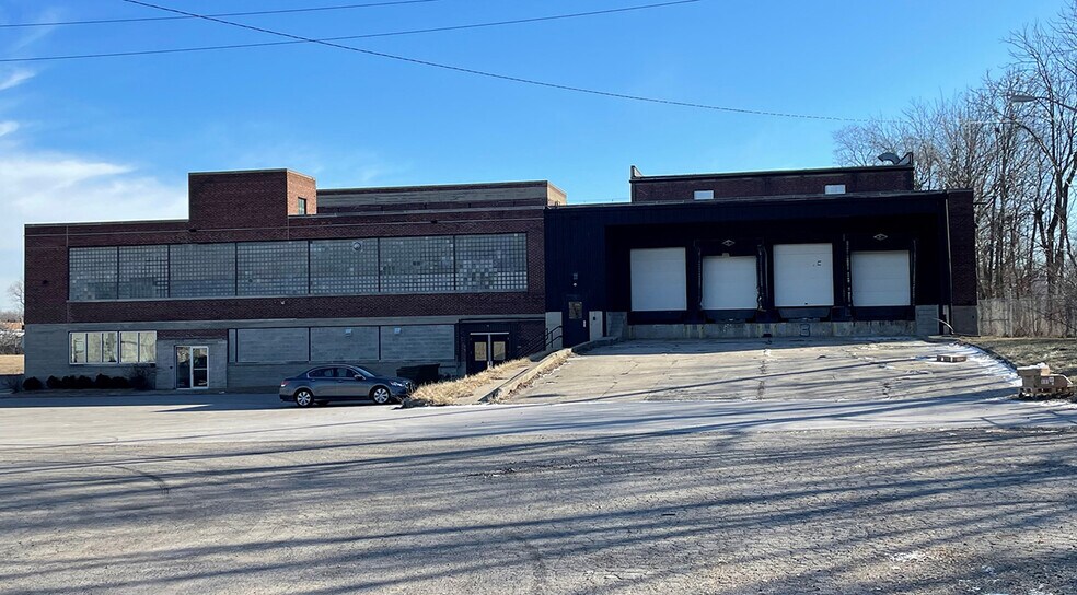 Primary Photo Of 101 S Parker Ave, Indianapolis Distribution For Lease