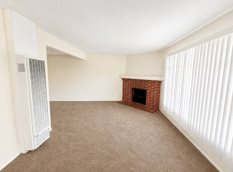 More Photos Of 1311-1313 Curtis St, Berkeley Apartments For Sale