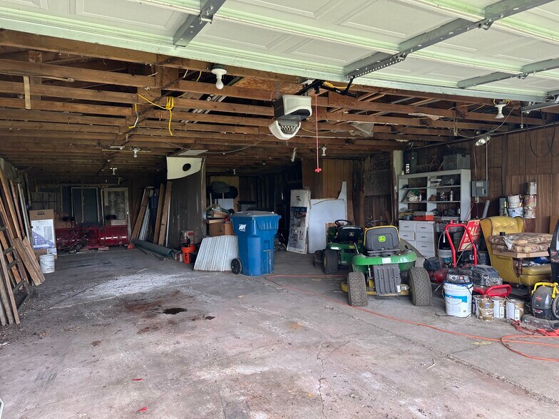 More Photos Of 2405 E Court St, Kankakee Land For Sale