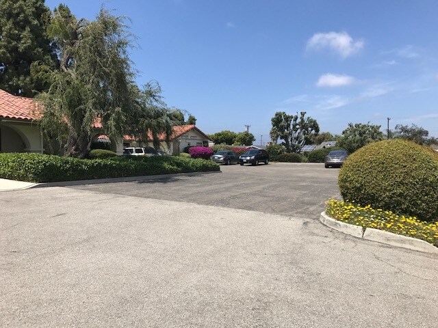 More Photos Of 970 Petit Ave, Ventura Medical For Sale