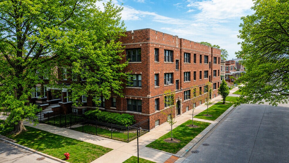 Primary Photo Of 1502 E 74th St, Chicago Apartments For Sale
