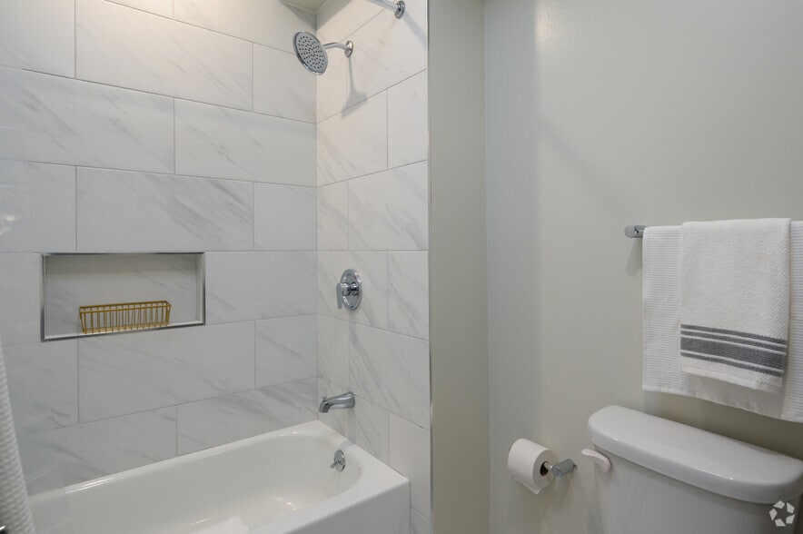 More Photos Of 4419 Ludlow St, Philadelphia Apartments For Lease