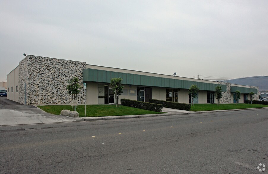 More Photos Of 329-349 Littlefield Ave, South San Francisco Manufacturing For Lease