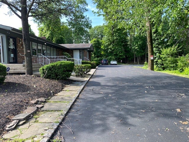 More Photos Of 198 North Ave E, Cranford Medical For Sale