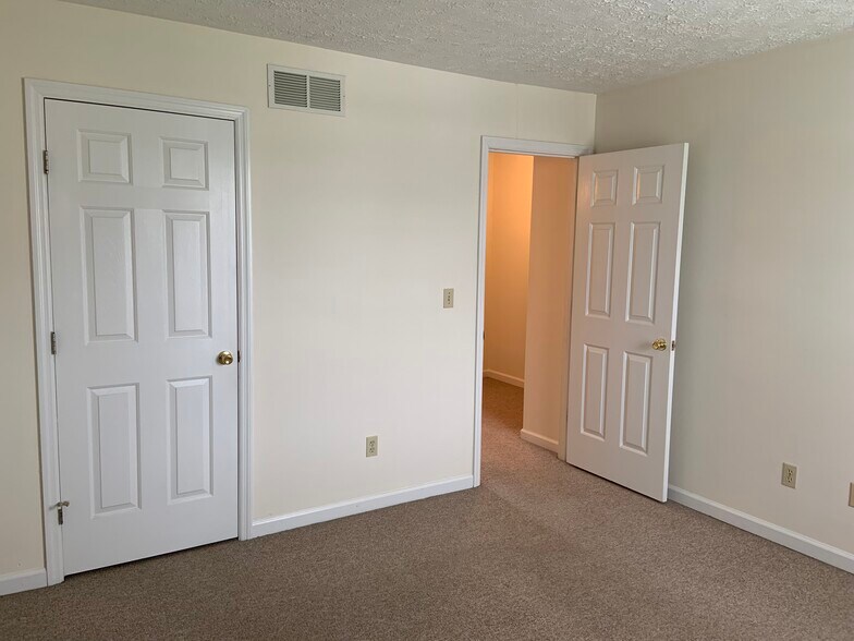 More Photos Of , Lancaster Multifamily For Sale