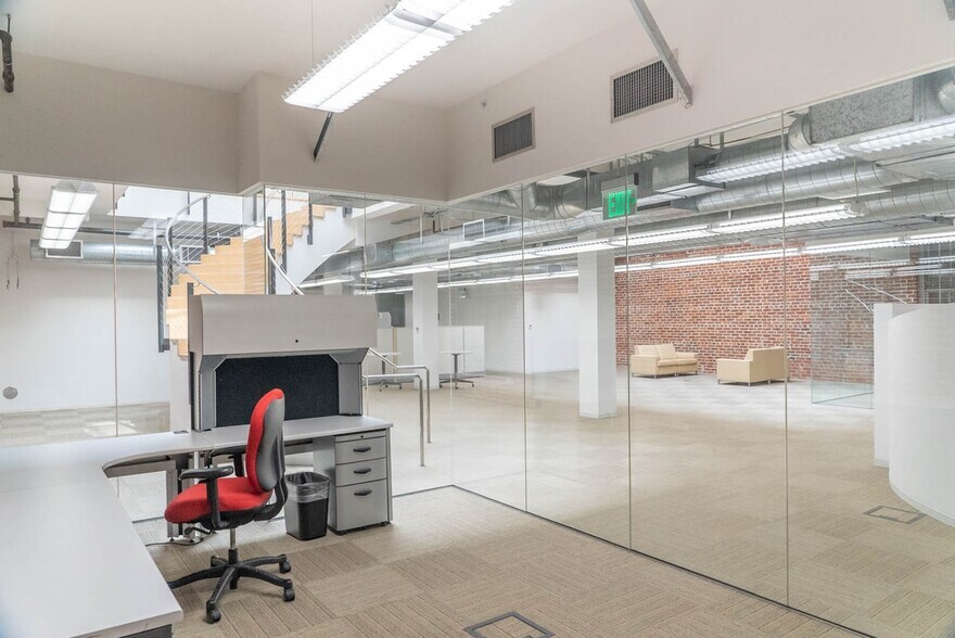 More Photos Of 816 S Figueroa St, Los Angeles Loft Creative Space For Lease