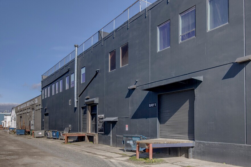 More Photos Of 1415-1419 Elliott Ave W, Seattle Unknown For Lease