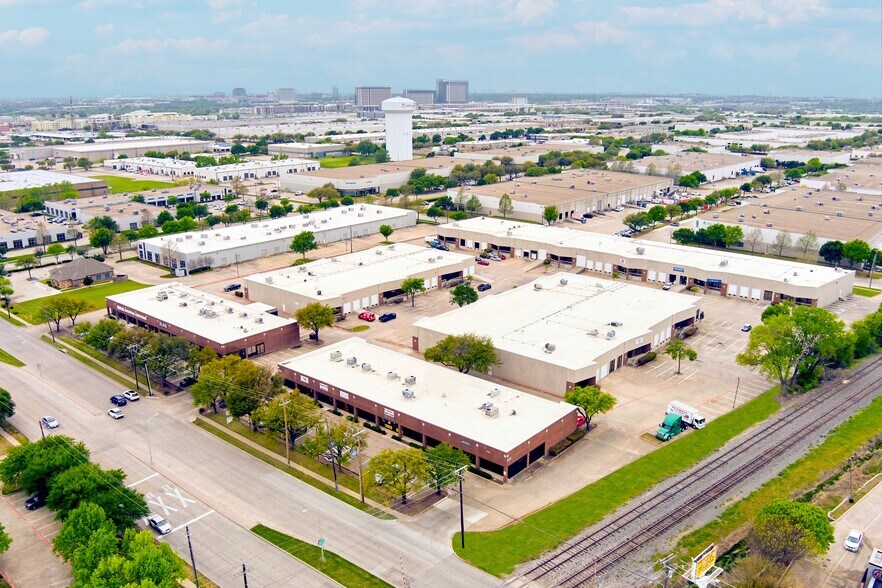 More Photos Of 1111 Jupiter Rd, Plano Unknown For Lease