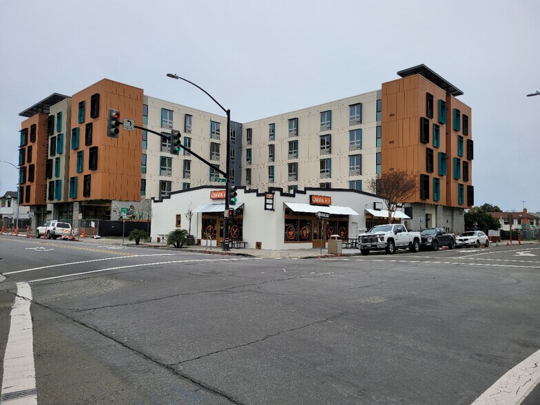 More Photos Of 385 Delmas Ave, San Jose Storefront For Lease