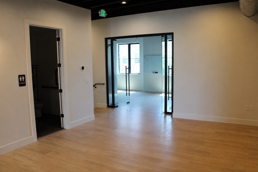 More Photos Of 74 E 13065 S, Draper Office For Sale