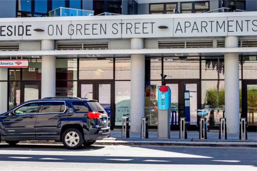 More Photos Of 500 N Milwaukee Ave, Chicago Apartments For Lease