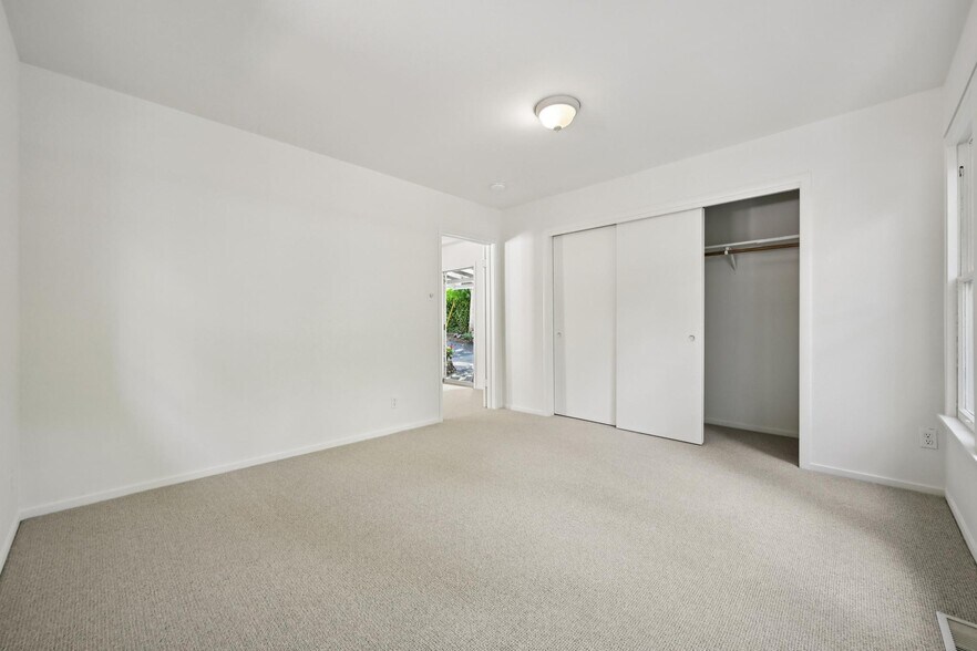 More Photos Of 135 Spring Grove Ave, San Rafael Multifamily For Sale