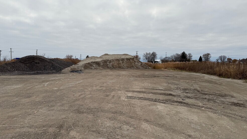 More Photos Of 10600 Victory Rd, Erie Freestanding For Sale