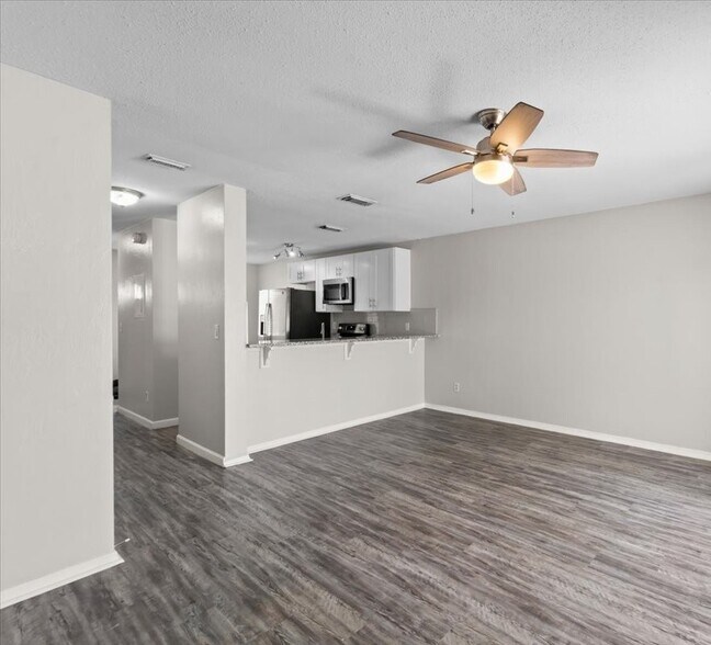 More Photos Of 480 Reed Canal Rd, South Daytona Apartments For Sale