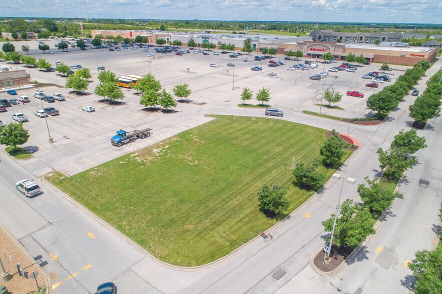 More Photos Of 7839 Highway N, Dardenne Prairie Land For Sale