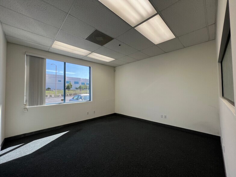 More Photos Of 17533-17539 Rowland St, Rowland Heights Warehouse For Lease