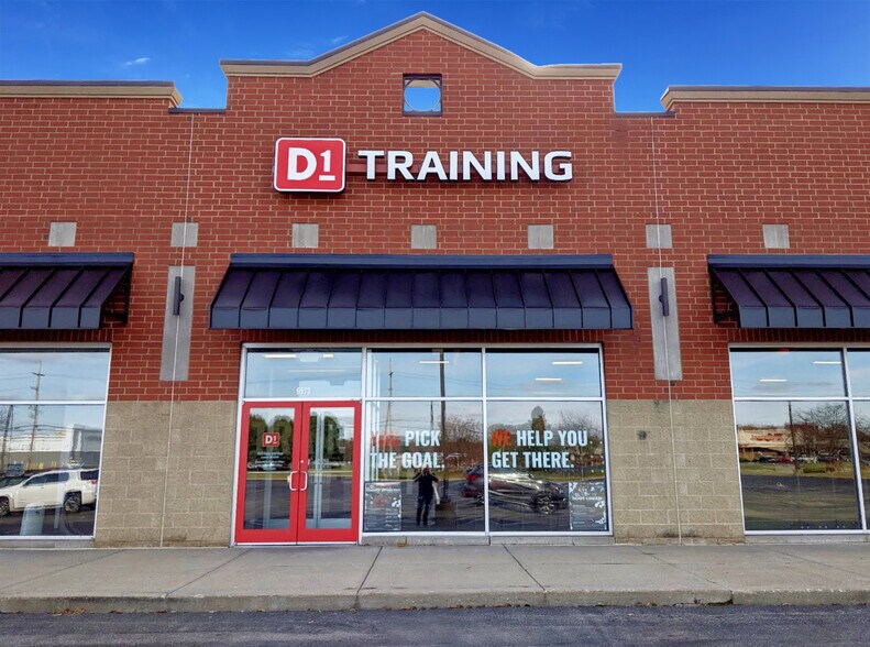 More Photos Of 9521-9591 Fields Ertel Rd, Loveland Unknown For Lease