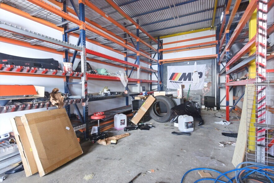 More Photos Of 612 N Dixie Hwy, Hollywood Auto Repair For Lease