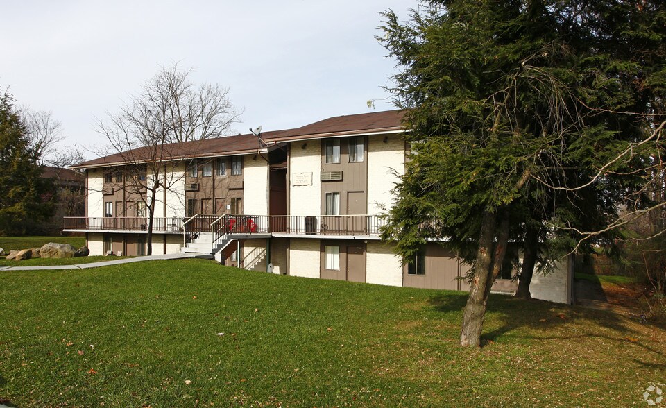 Primary Photo Of 1283 E Tallmadge Ave, Akron Apartments For Sale