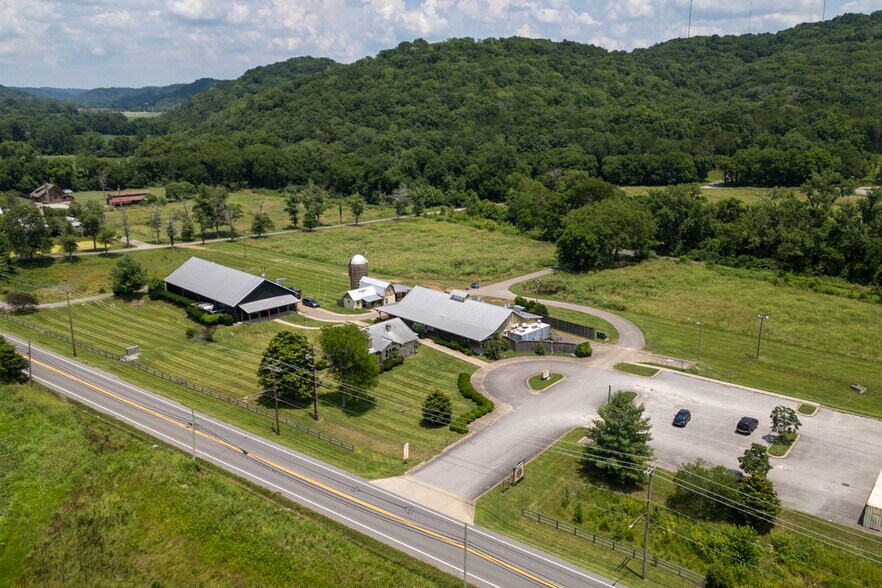 More Photos Of 4125 Whites Creek Pike, Whites Creek Unknown For Lease