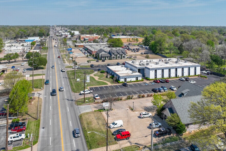 More Photos Of 4415 S Harvard Ave, Tulsa Medical For Lease