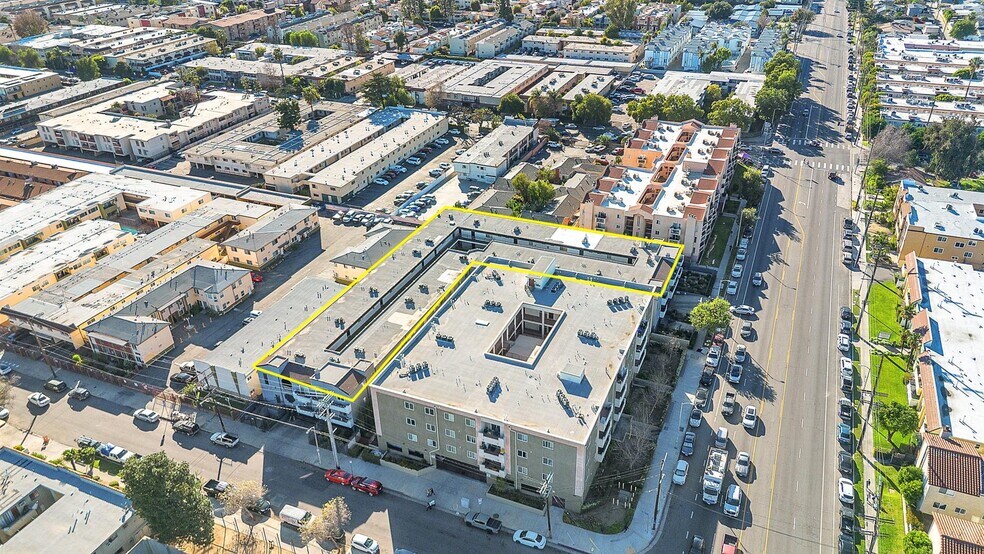 More Photos Of 14668 Nordhoff St, Panorama City Apartments For Sale