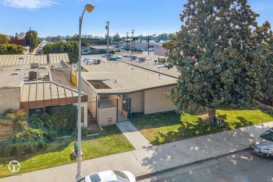 Primary Photo Of 1801 28th St, Bakersfield Medical For Lease