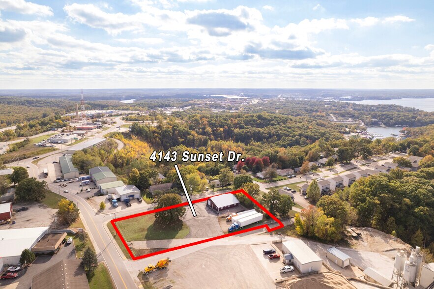 More Photos Of 4143 Sunset Dr, Osage Beach Industrial For Sale