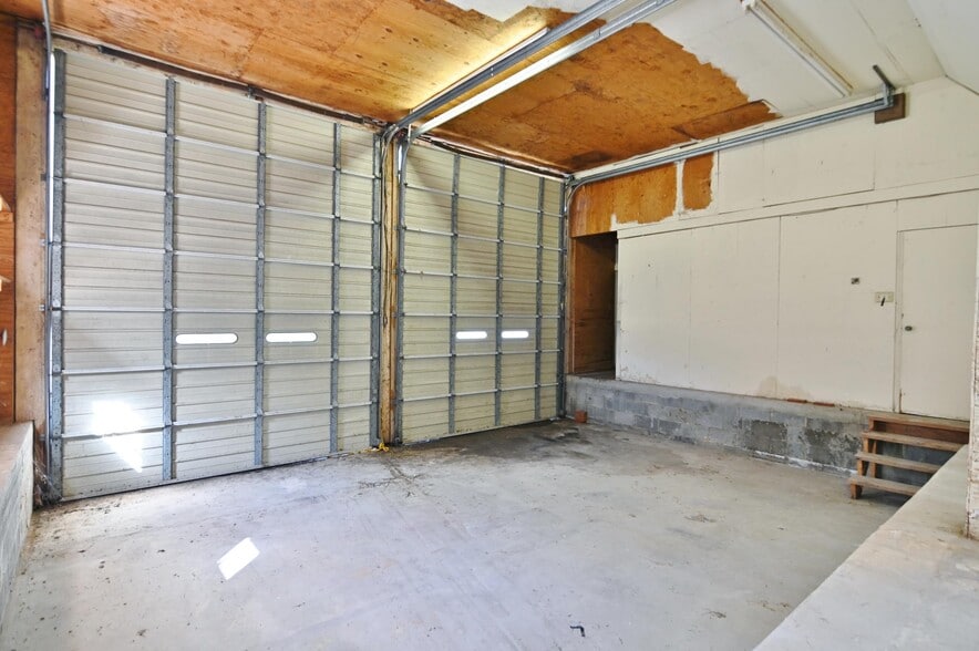 More Photos Of 1759 US Hwy Bsn 340 W, Stanley Auto Dealership For Sale