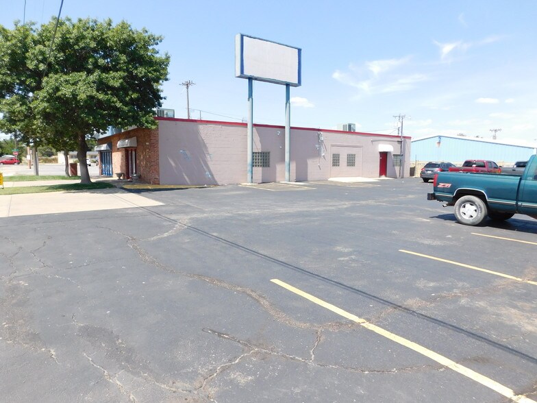 Primary Photo Of 4104 SW 33rd Ave, Amarillo Medical For Sale